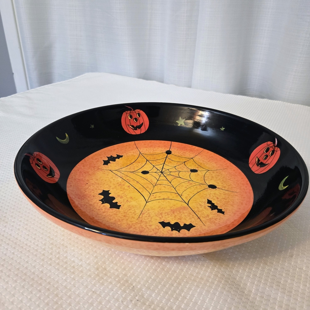 XL Halloween Serving Bowl 13.5" Ceramic Pumpkins Spider Web Table Centerpiece
